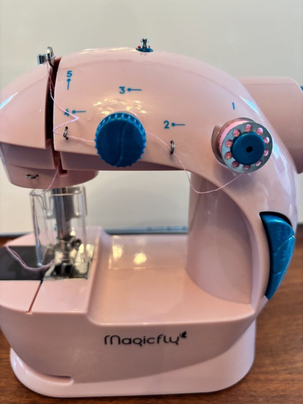 MagicFly Mini Sewing Machine - Pink - Picture 2 of 7